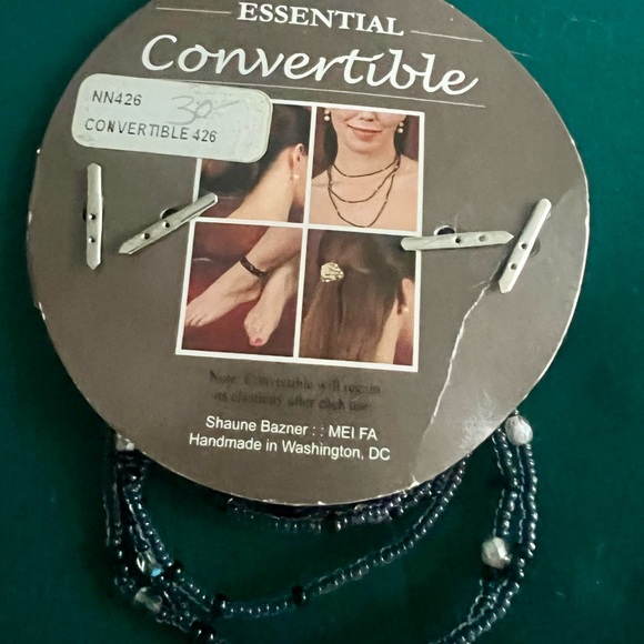 NEW: The ULTIMATE multi-functional accessory! - Picture 2 of 5